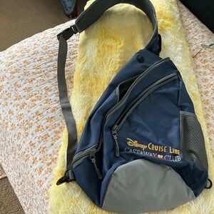 Backpack Disney castaway club